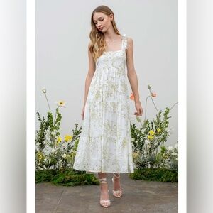 By the River Ivy Fruit Blossom Tiered Midi Dress Olive Size Small